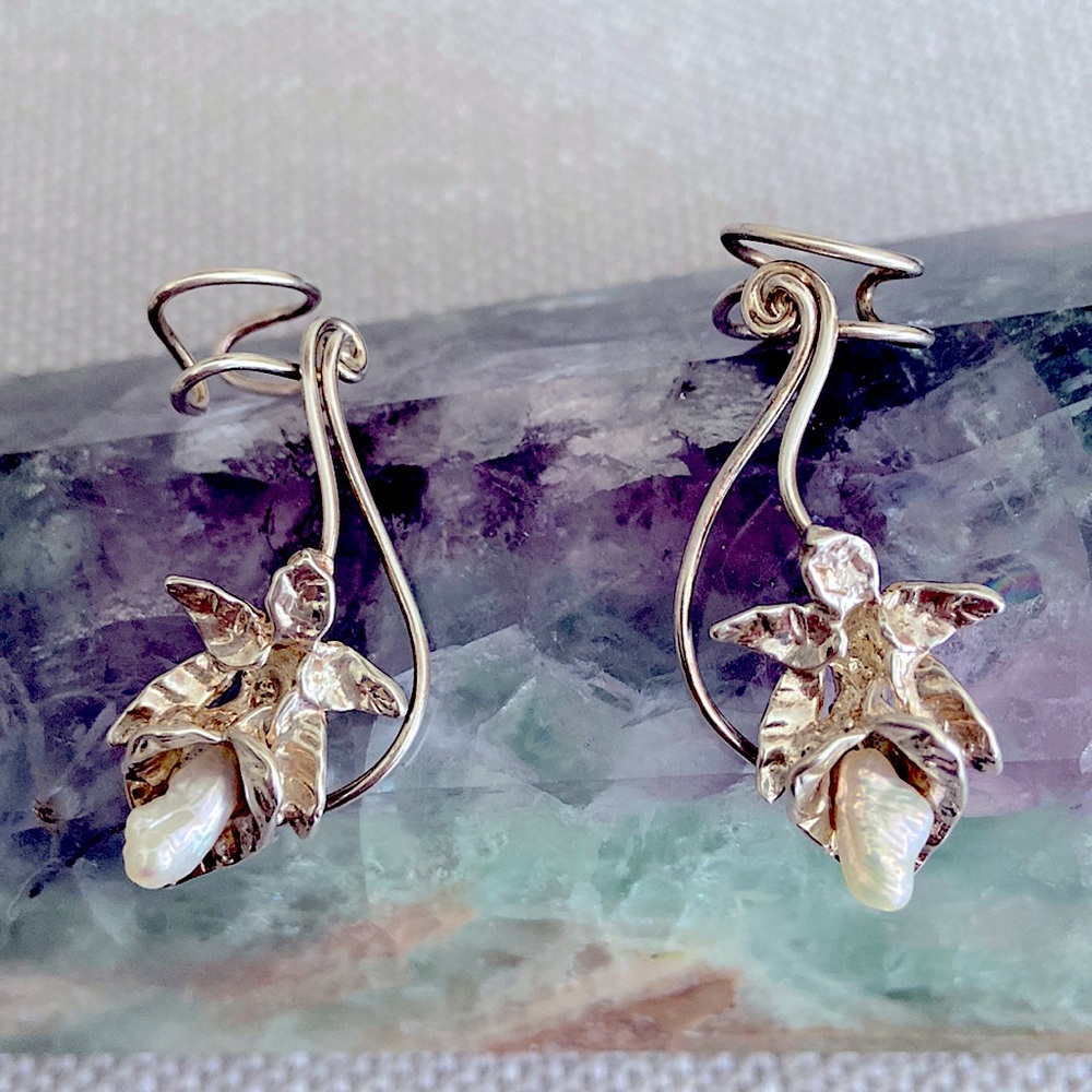 Sterling Silver Lilly with fresh water pearls